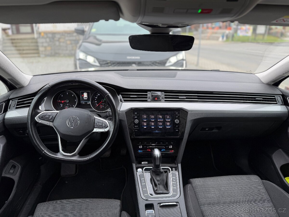 VW PASSAT VARIANT 2.0TDI 147kW DSG WEBASTO TAŽNÉ 2020 VÝBAVA - 3
