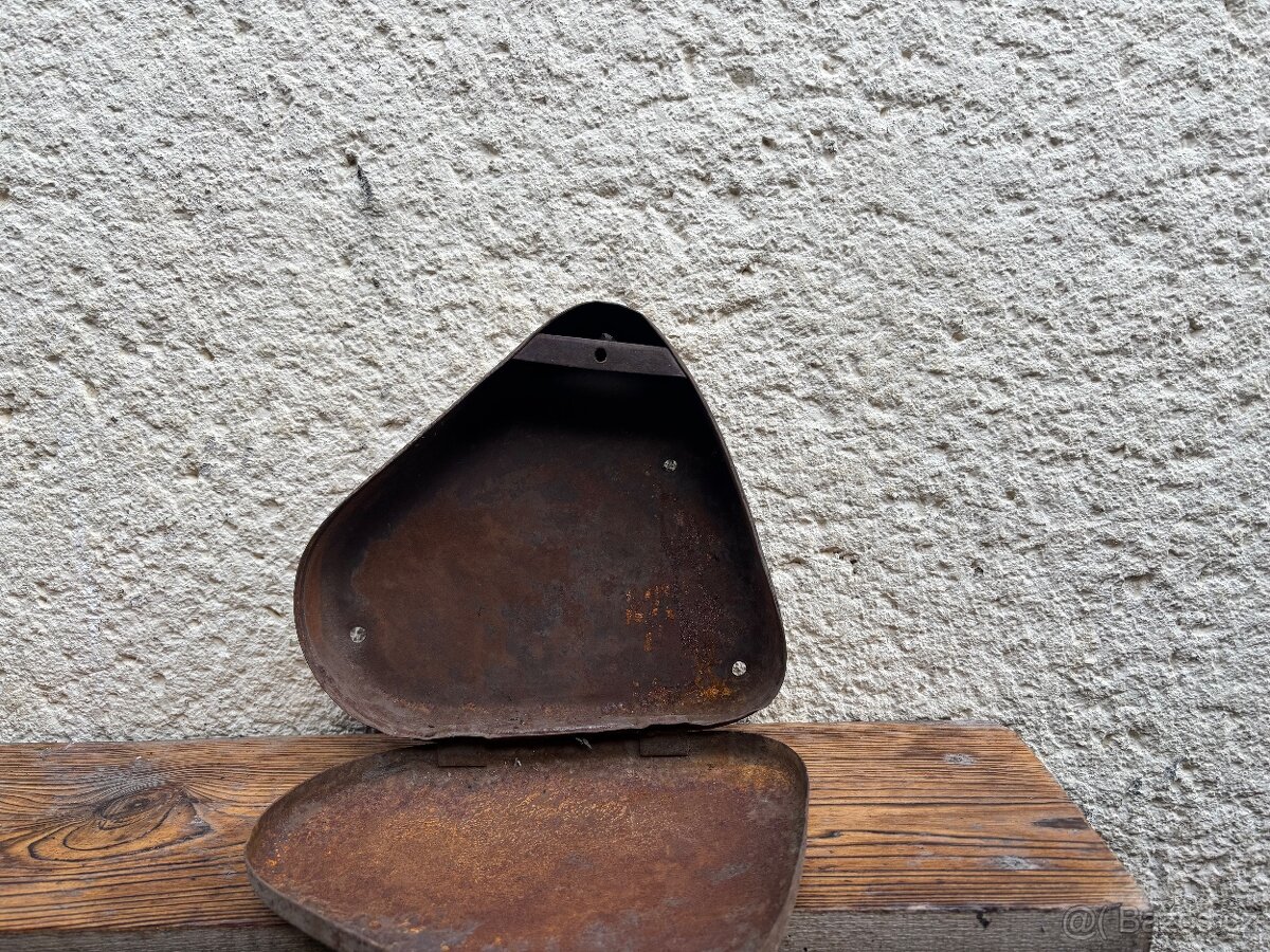 Kastlik nařadi motoveteran - 3