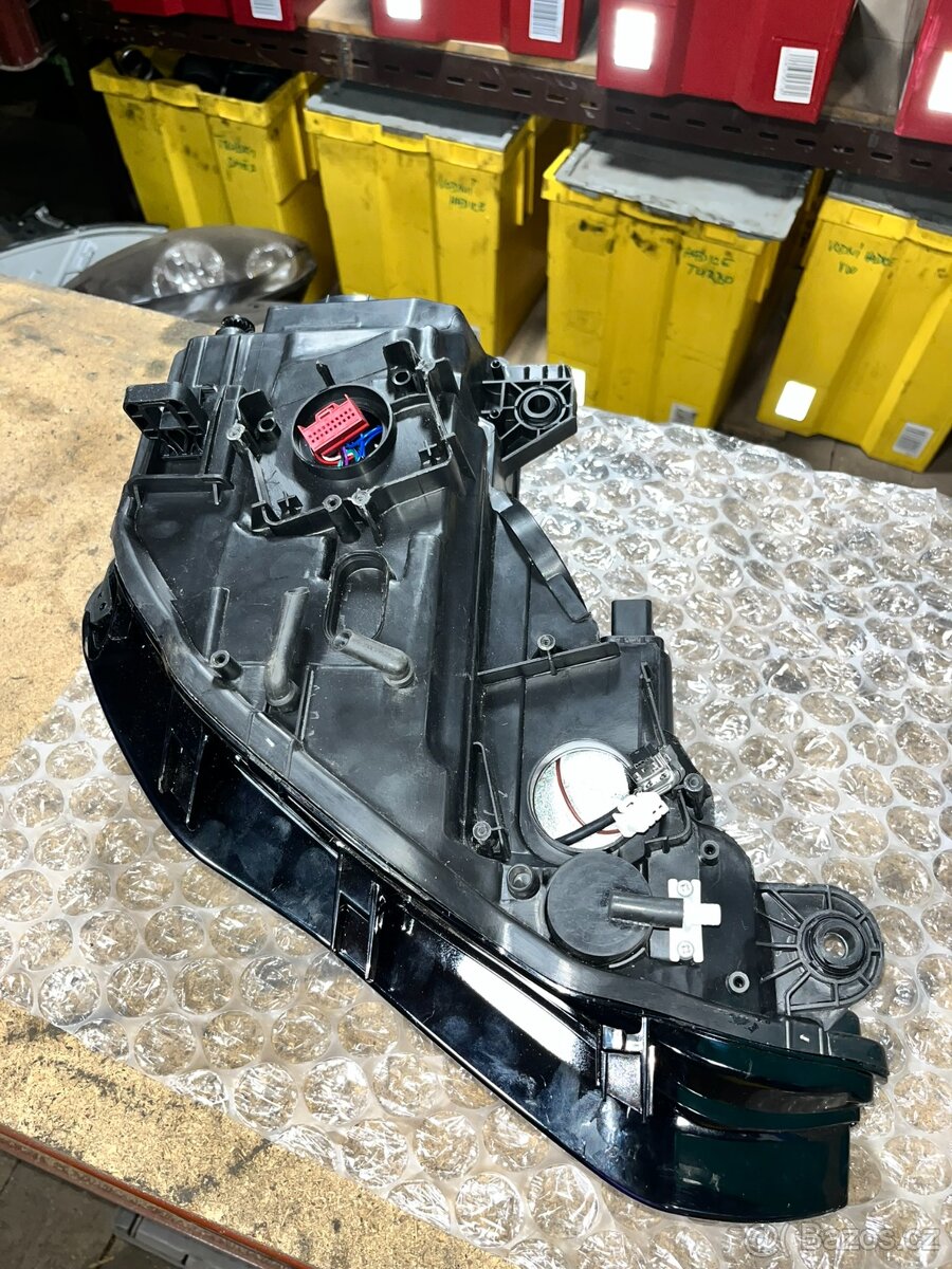 Audi A3 (V8) světlo - 3