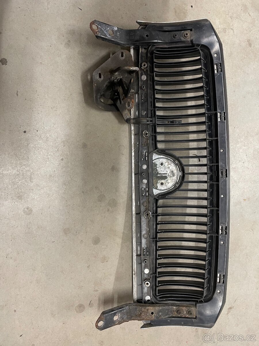 Fabia 1 přední maska - 3