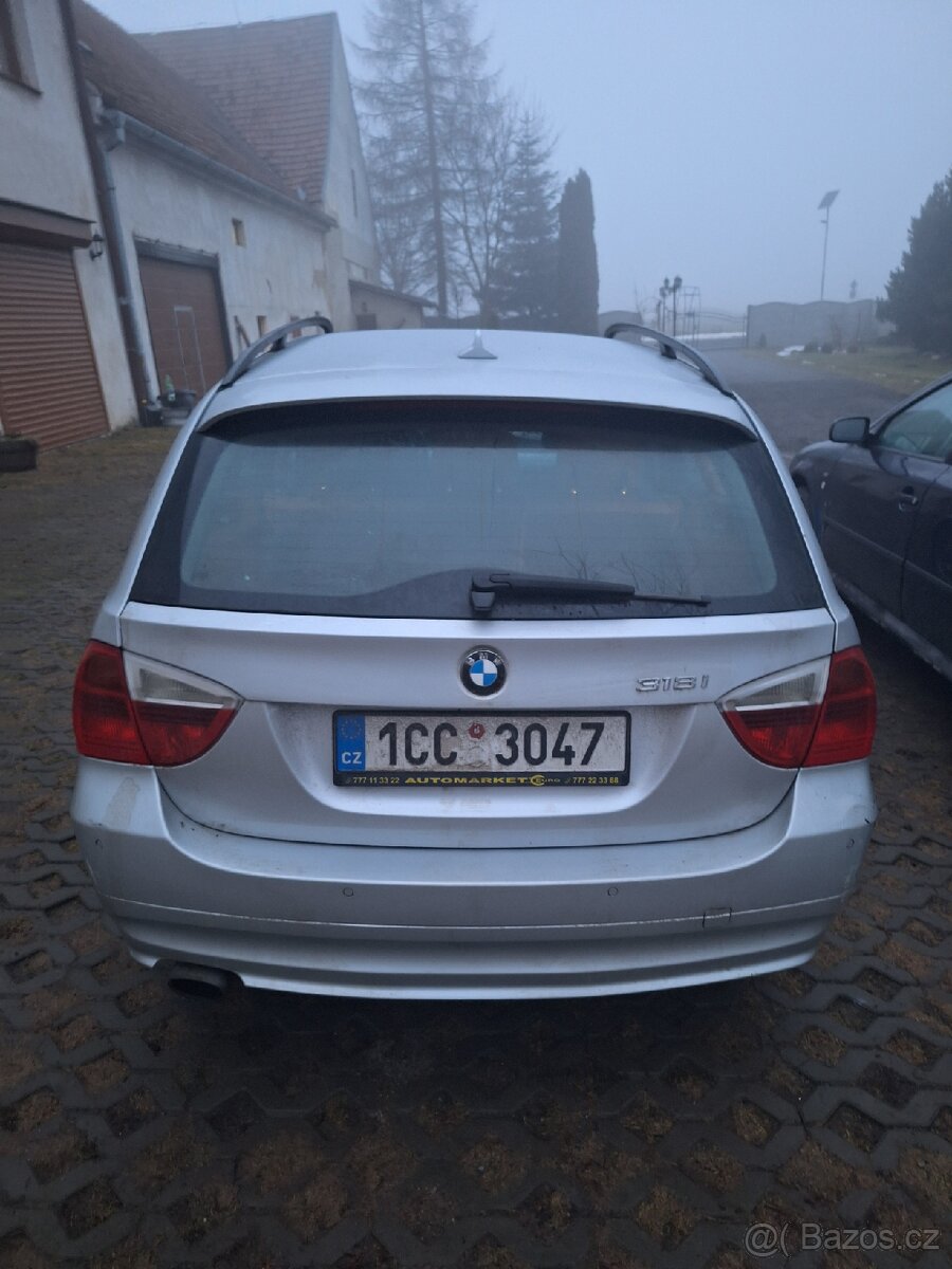 BMW e91 318 i 105 kw - 3