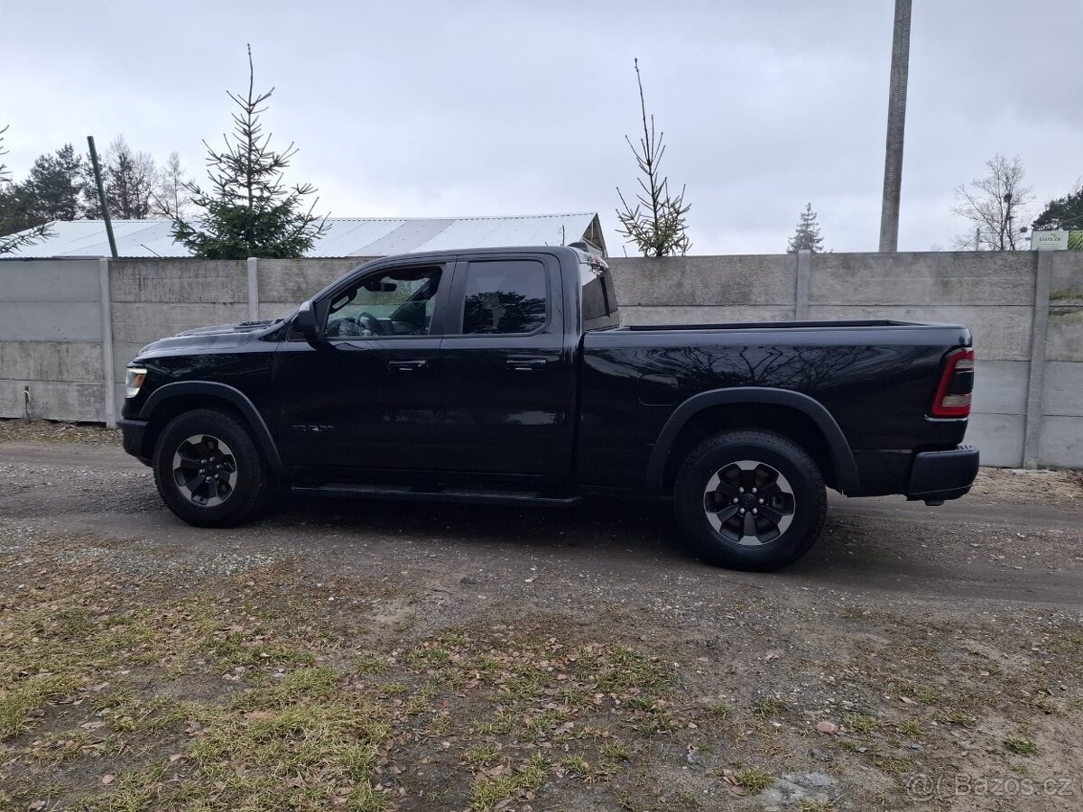 DODGE RAM 1500 REBEL 5.7 HEMI 2019 - 3