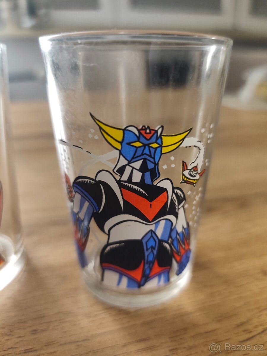 Sběratelské skleničky Goldorak 2x - 3