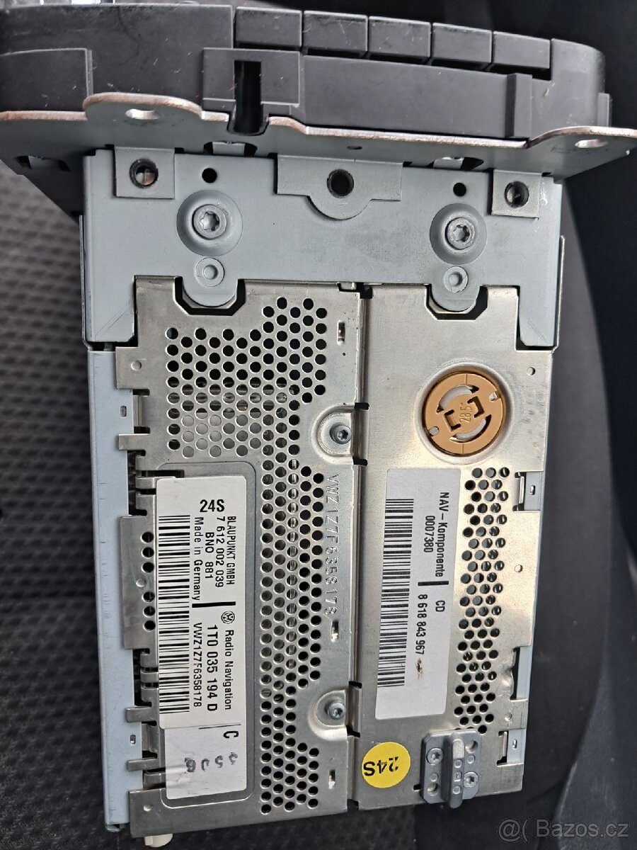 Rádio s navigací MFD2 - 3