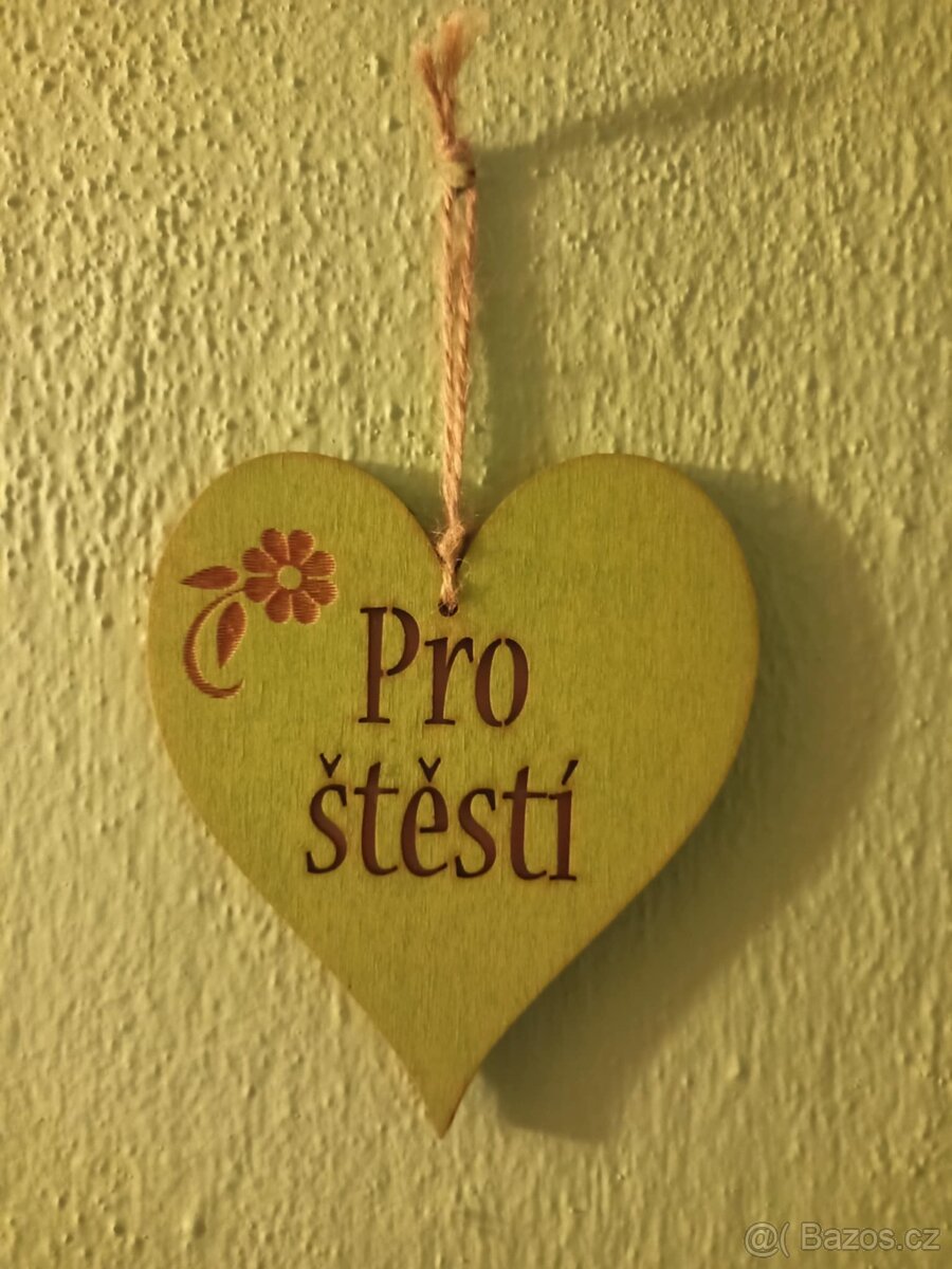 Různé dárkové předměty - 3