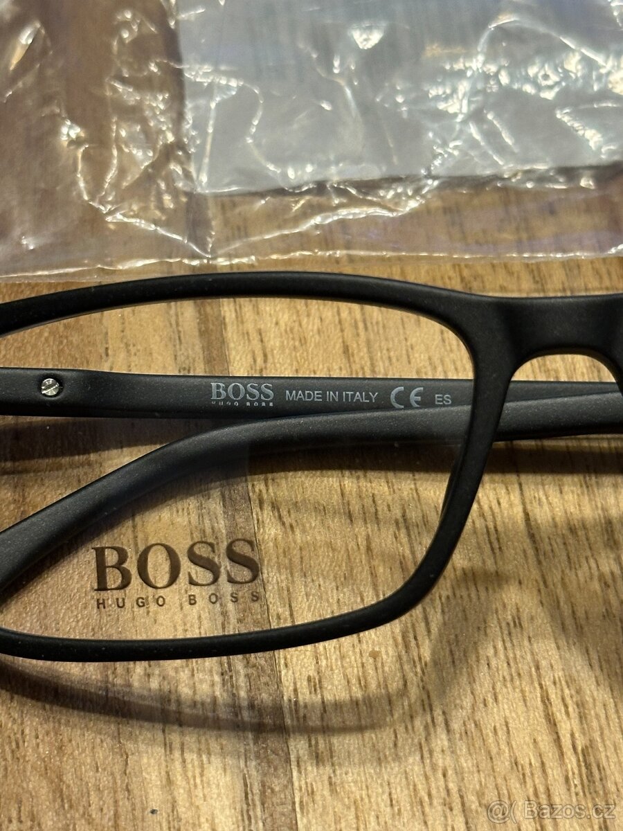 Nové pánské brýlové obroučky HUBO BOSS 0680/IT KB7 - 3
