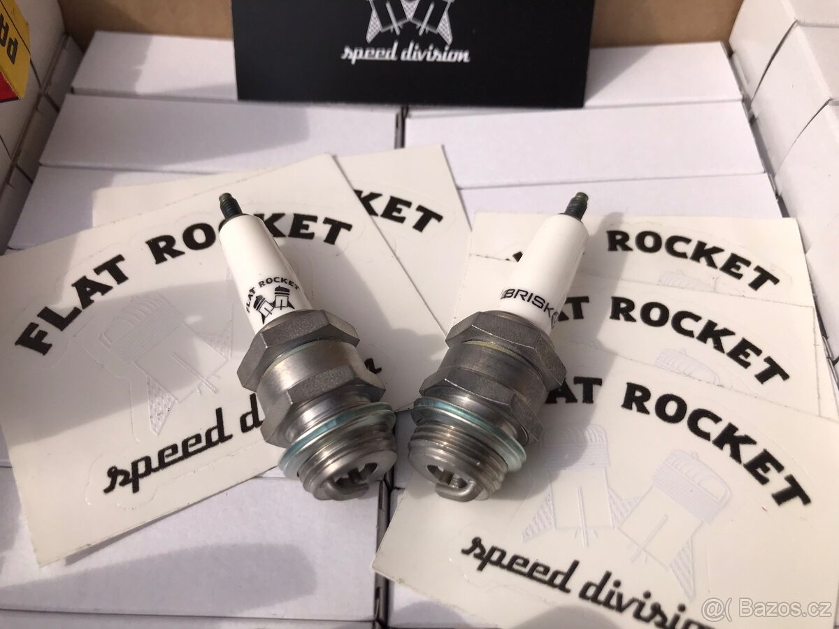 Prodám nové zapalovací svíčky 18-5, M18 x 1.5mm - 3