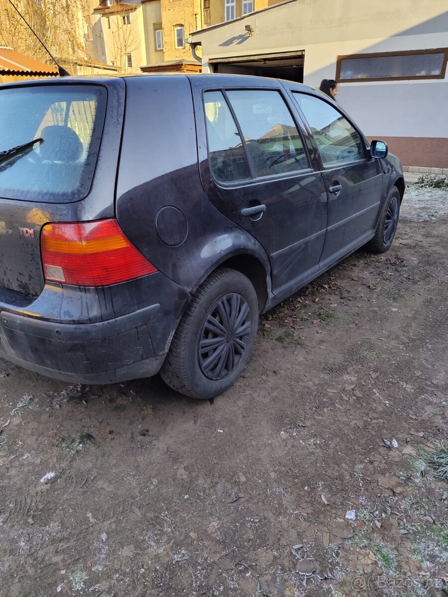 Golf IV 1.9 tdi 74kw - 3