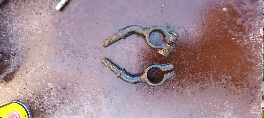 BMW držáky světla nebo řídítek - 3