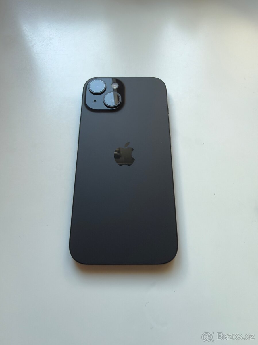 Apple iPhone 15 128GB - 3