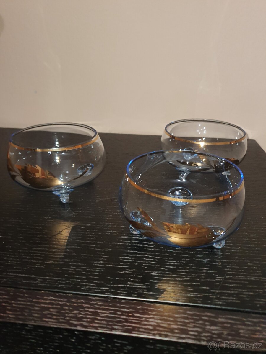 Tenkovrstvé misky na nožičkách, zdobeno zlatem - 3