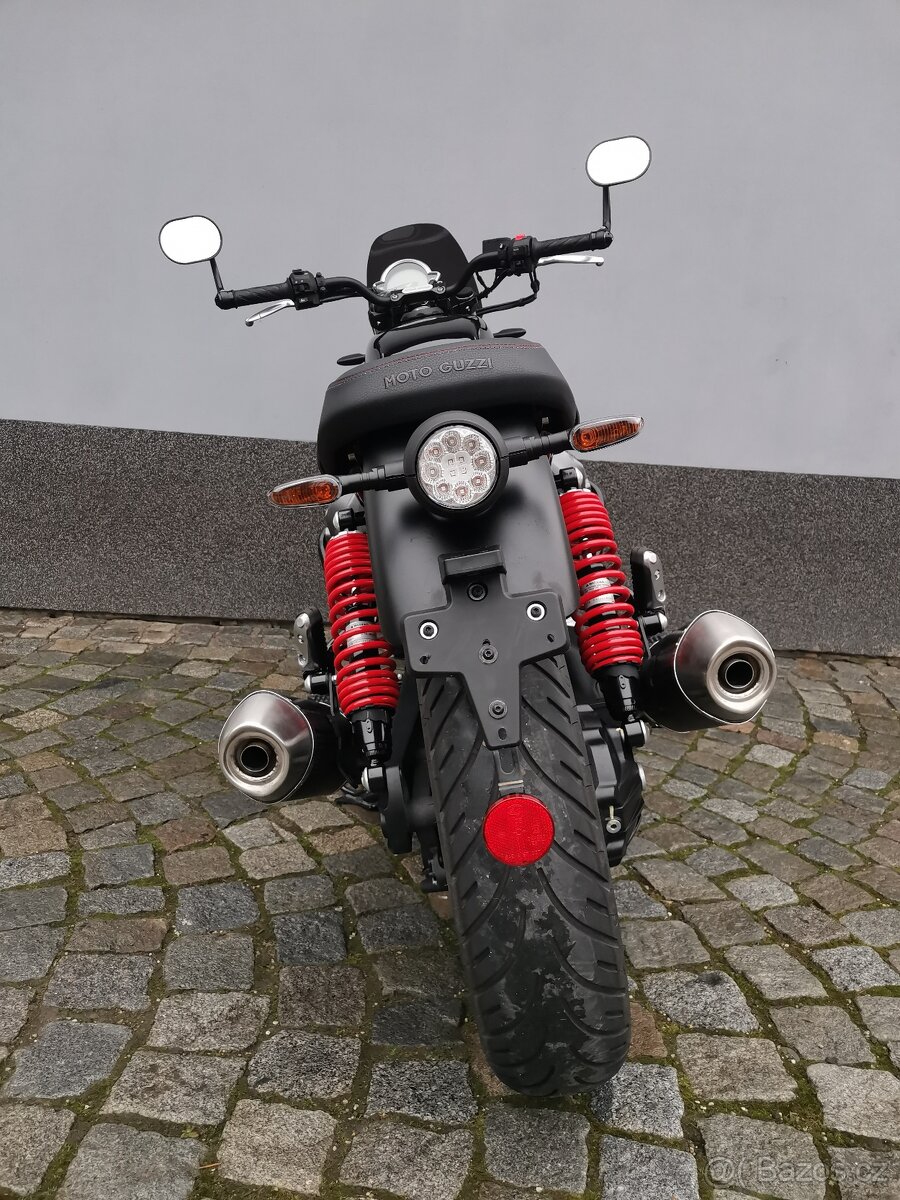 Moto guzzi V7 - 3