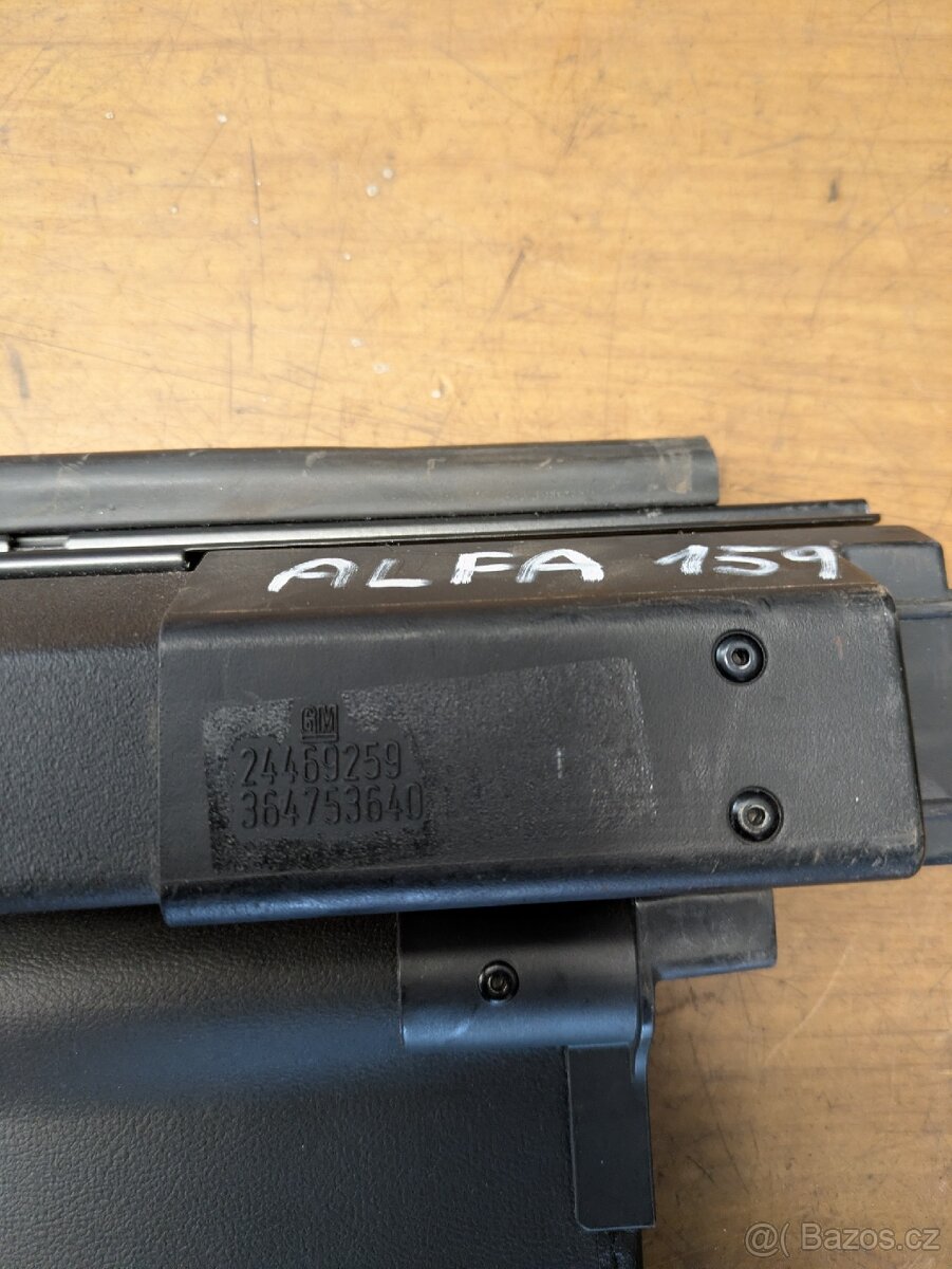 Alfa Romeo 159 SW(Kombi) roleta kufru - 3