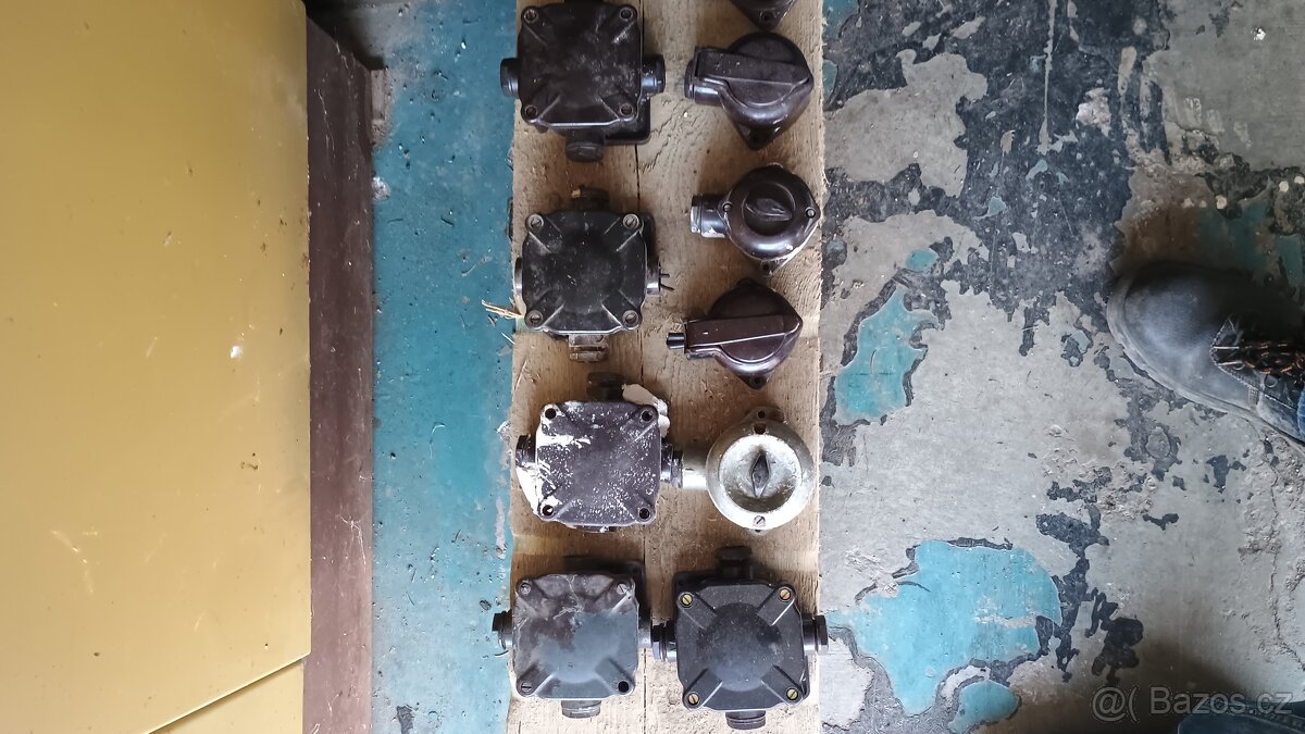 retro vypínače - 3