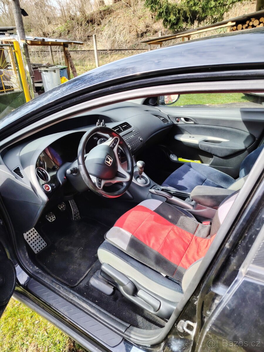 Prodám Honda Civic - 3