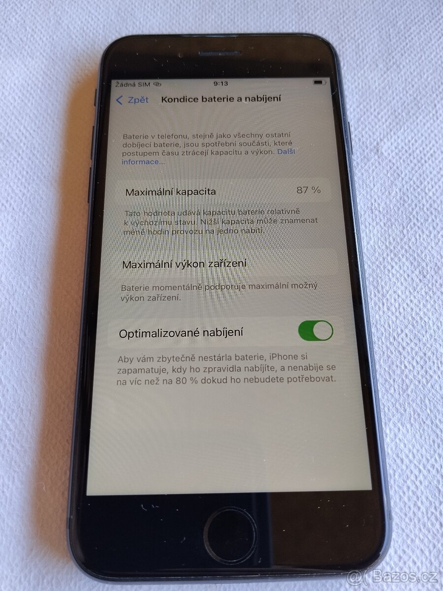 iPhone 8 -64 GB - 3