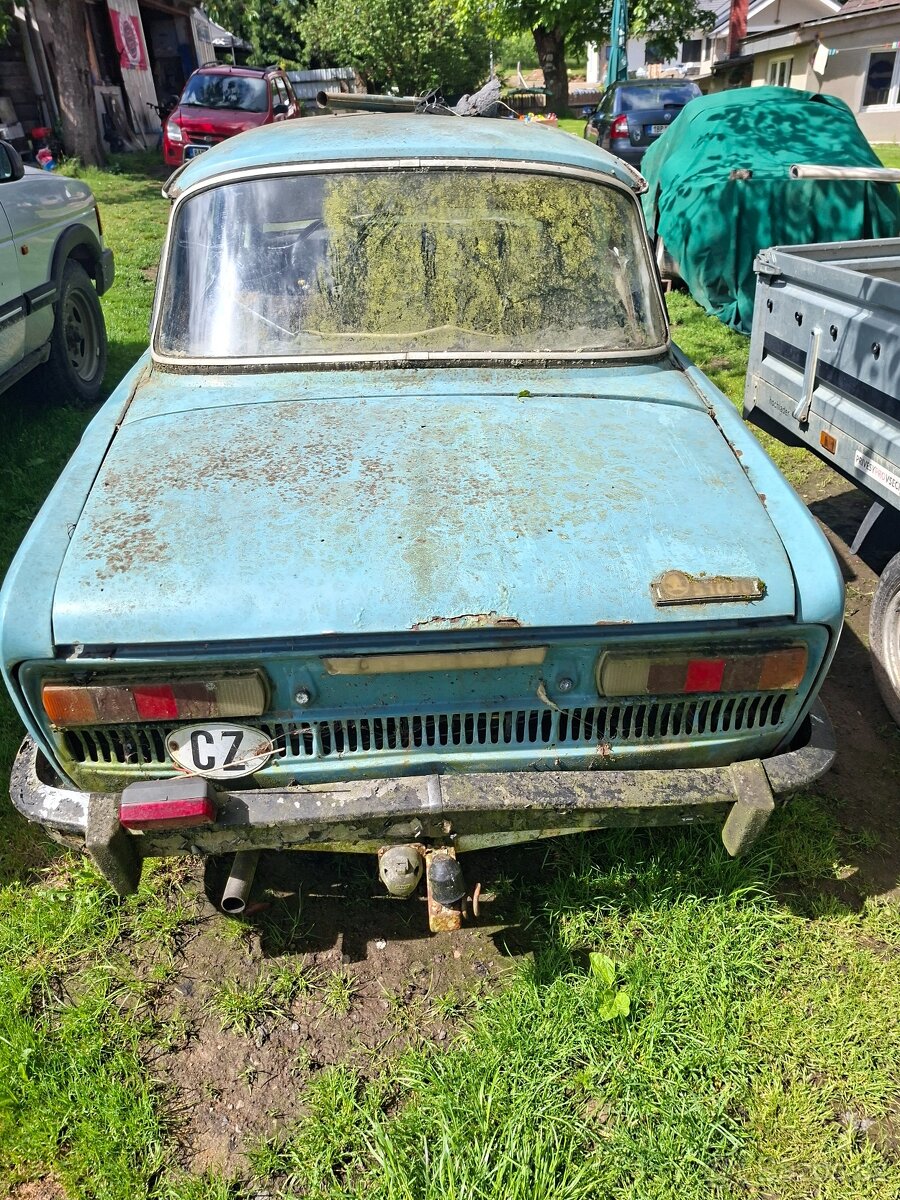 Škoda 100 - 3