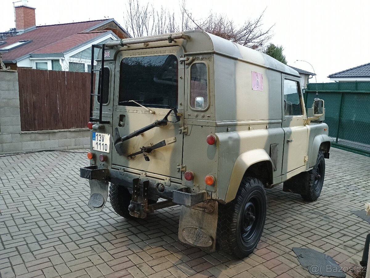 Land rover Defender 7 míst,1982 2x uzávěrka arb - 3