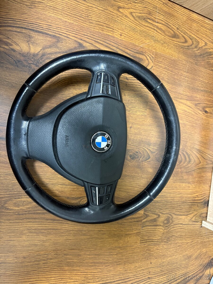 Volanty bmw f10,f11 - 3