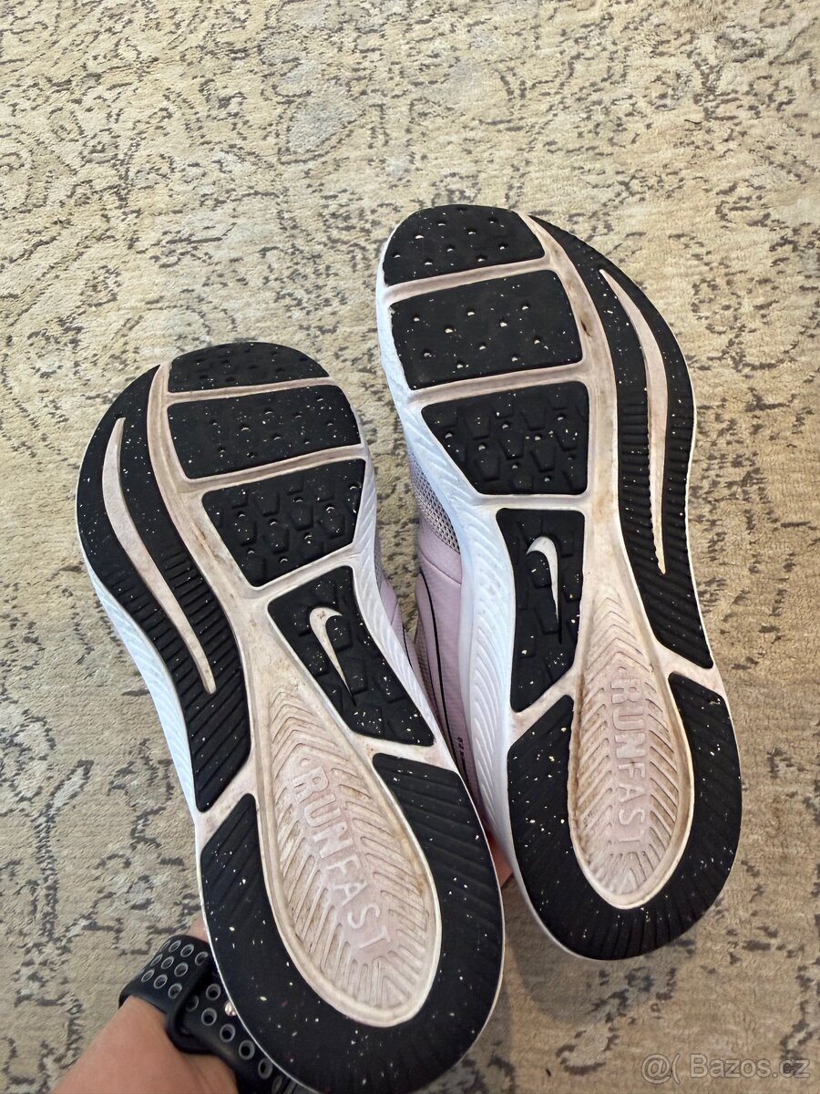 Dívčí tenisky Nike Star Runner 2.0 vel. - 3