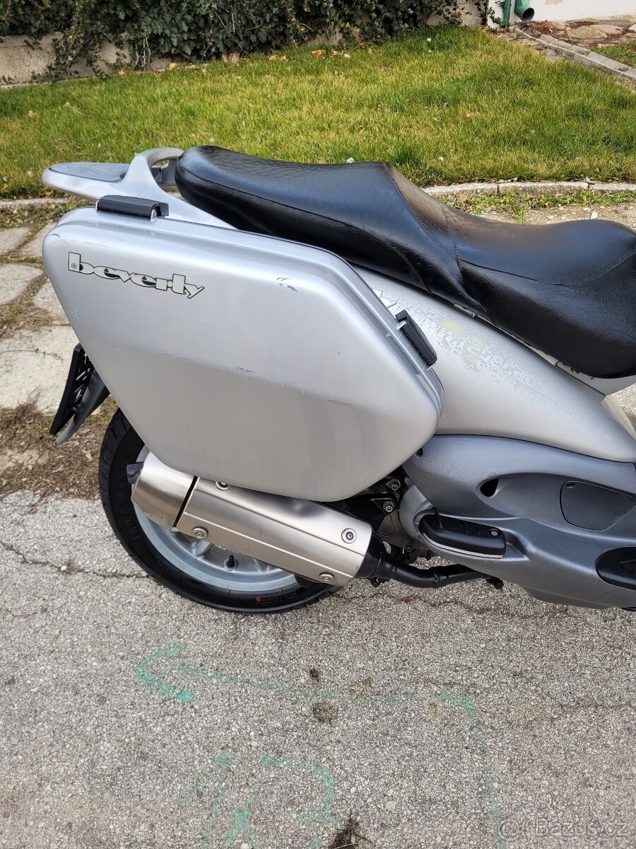 Piaggio Beverly 125