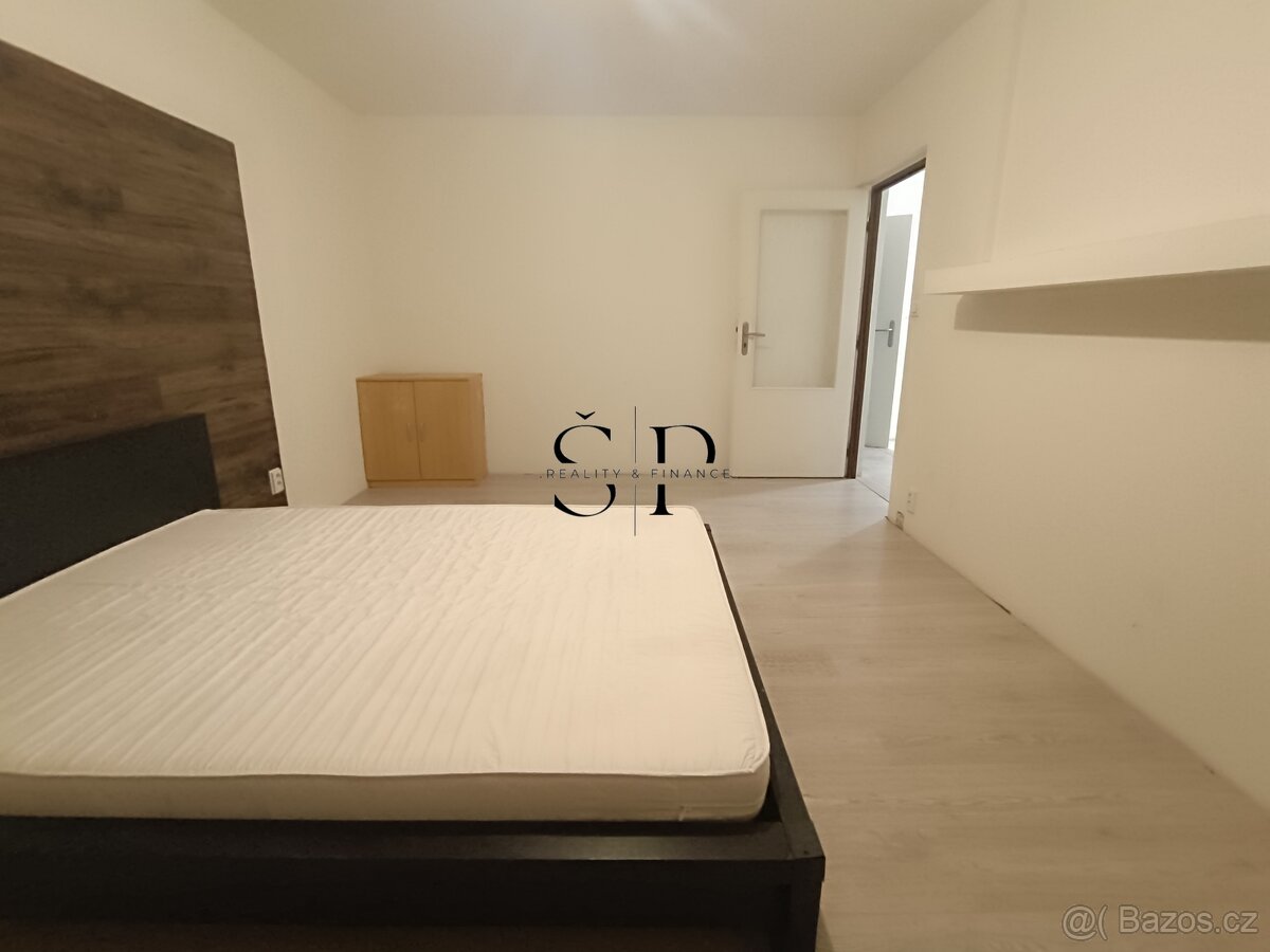 Pronájem bytu 2+1 s lodžií, 70 m² – Sídliště 9. května, Nejd - 3