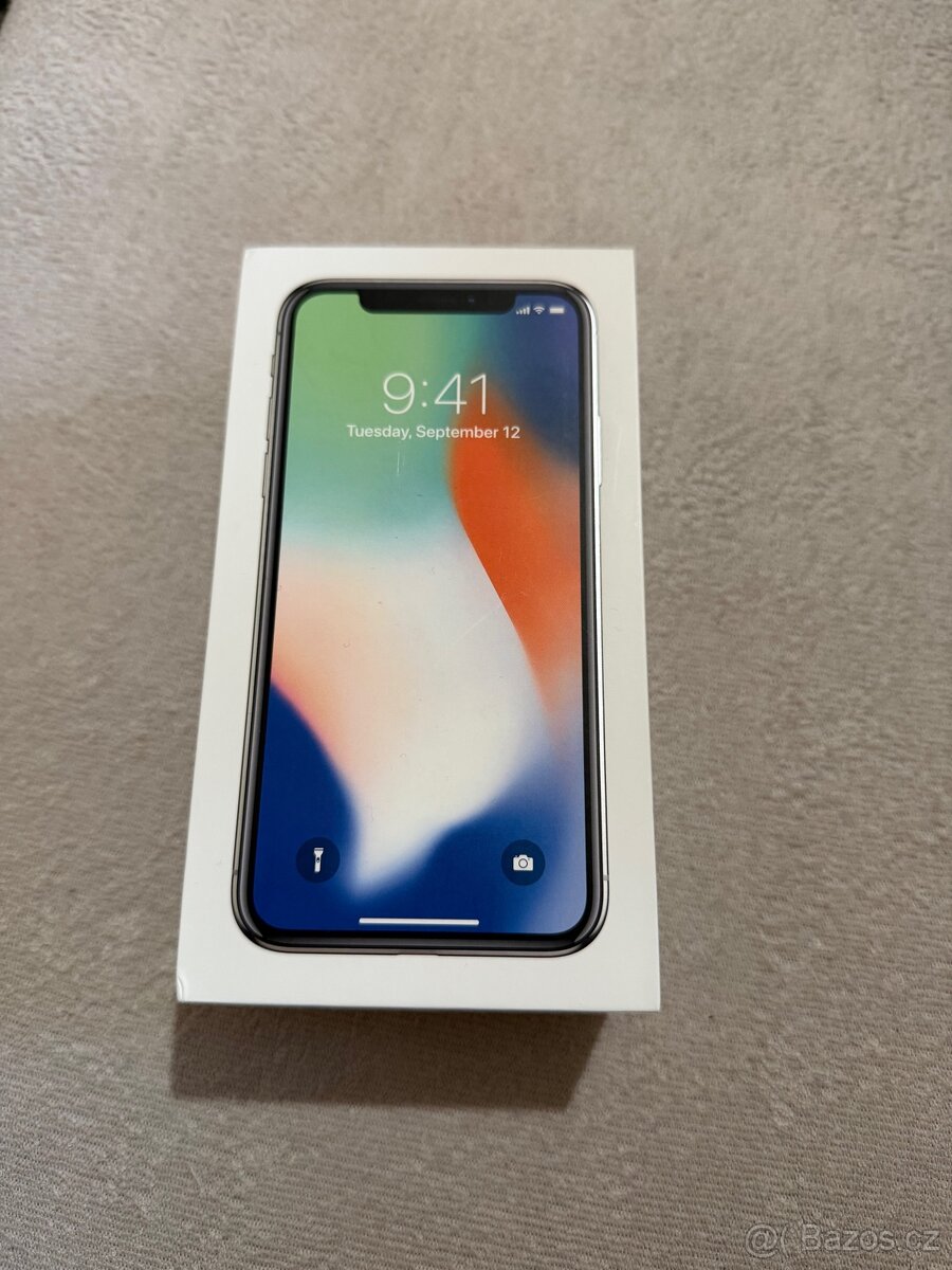 IPhone X 256 GB, velmi dobrý stav, vše funkční, baterie 73% - 3