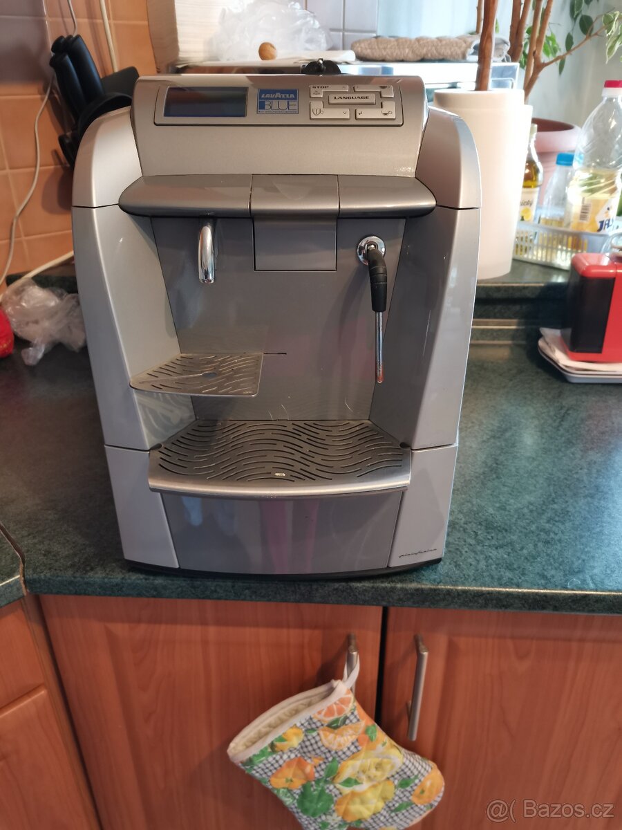 Kávovar Lavazza Blue na kapsle - 3