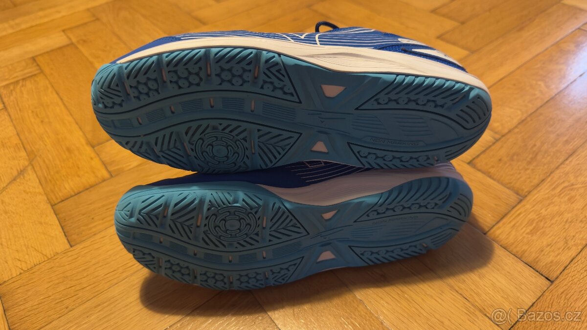 Panské sálové boty Mizuno - vel. 43 - 3