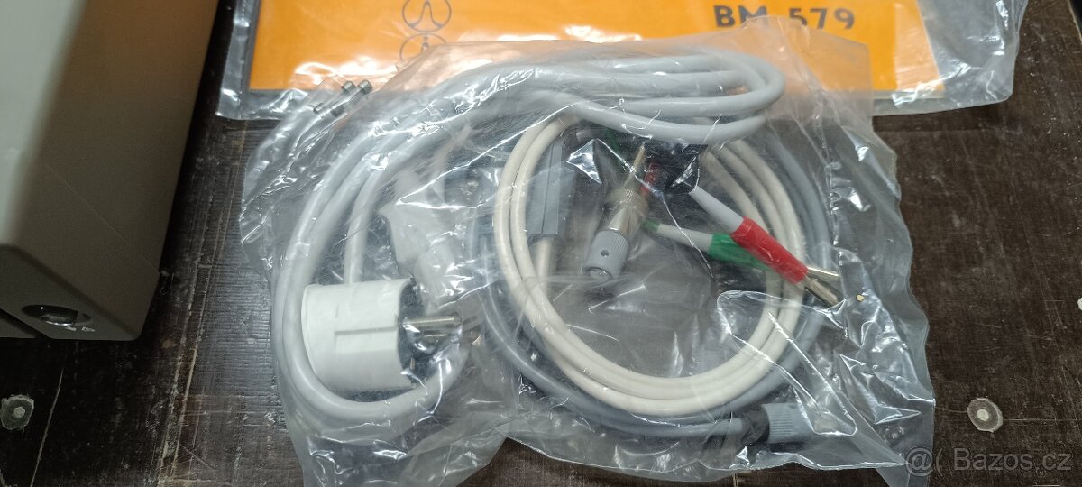 Milívoltmetr Tesla BM 579 - 3