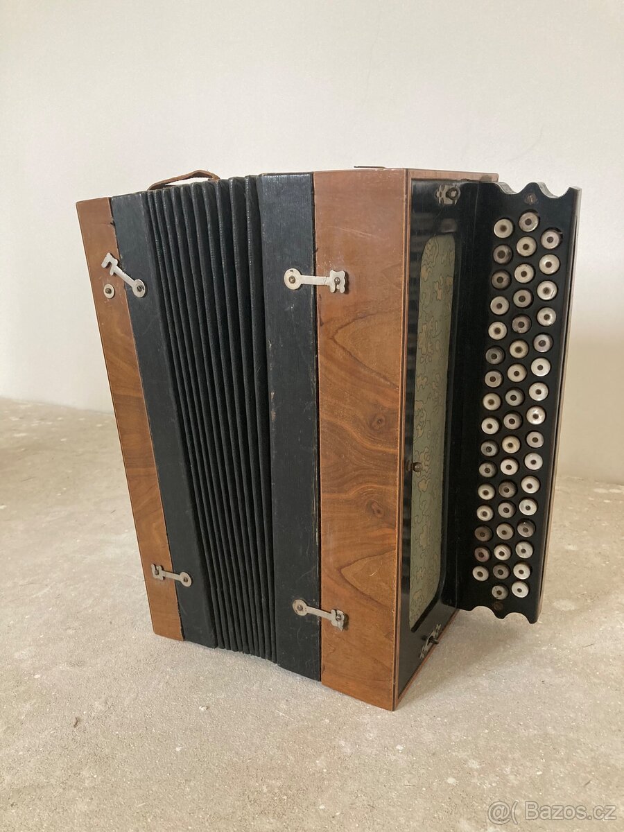 Heligonka A. Hlaváček - 3