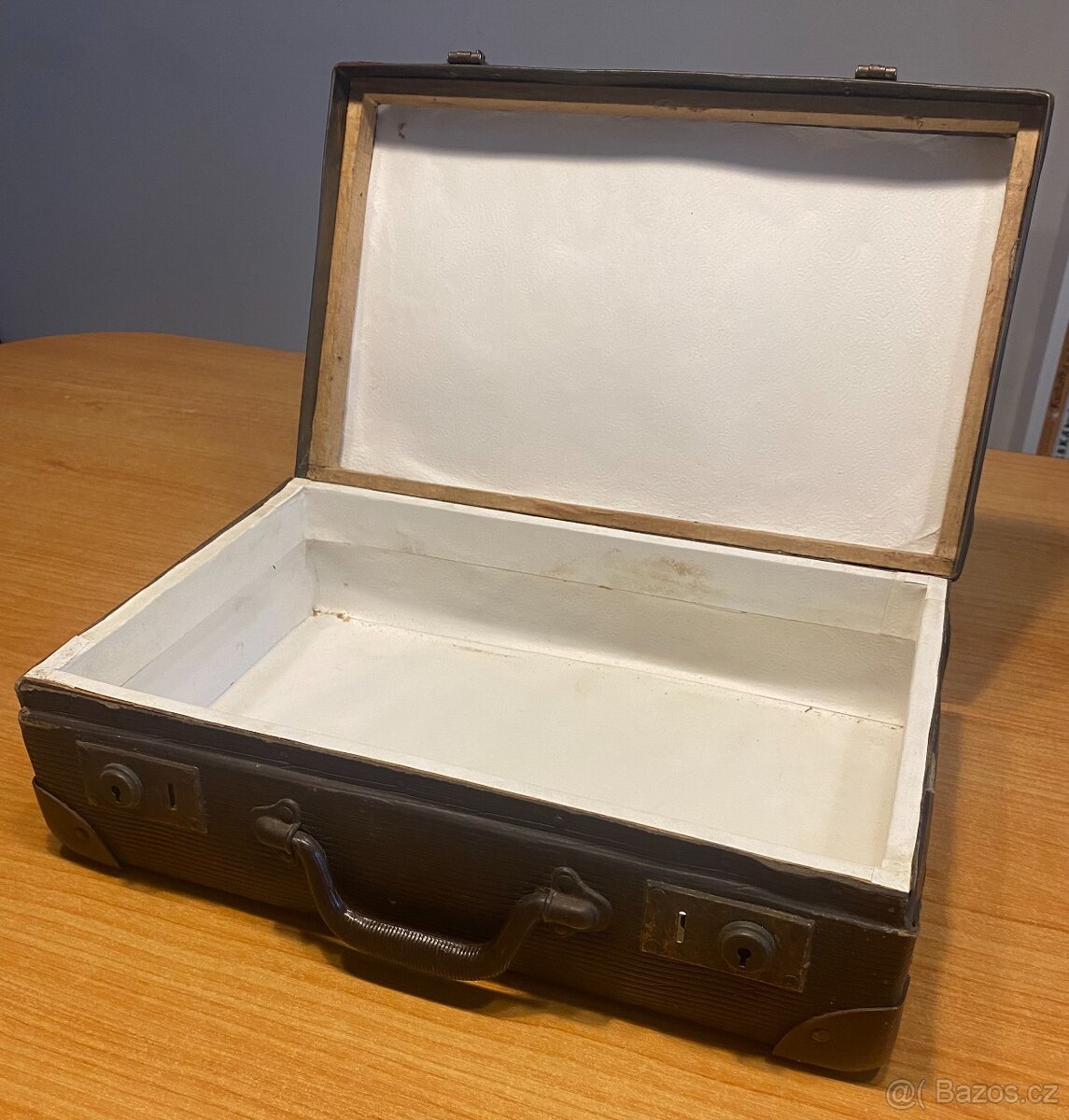 Prodám historický malý kufřík - VULKANFIBR - 3