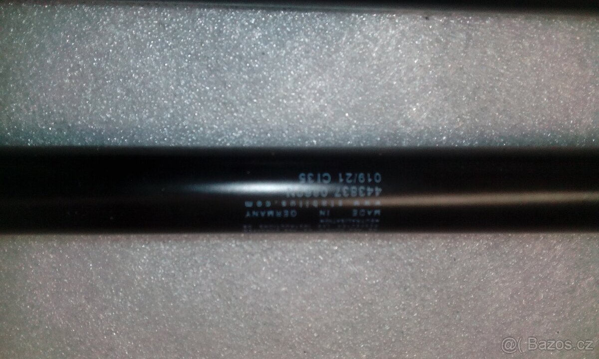 Jeep Grand Cherokee 2,7 crd r.v. 2004 - 3