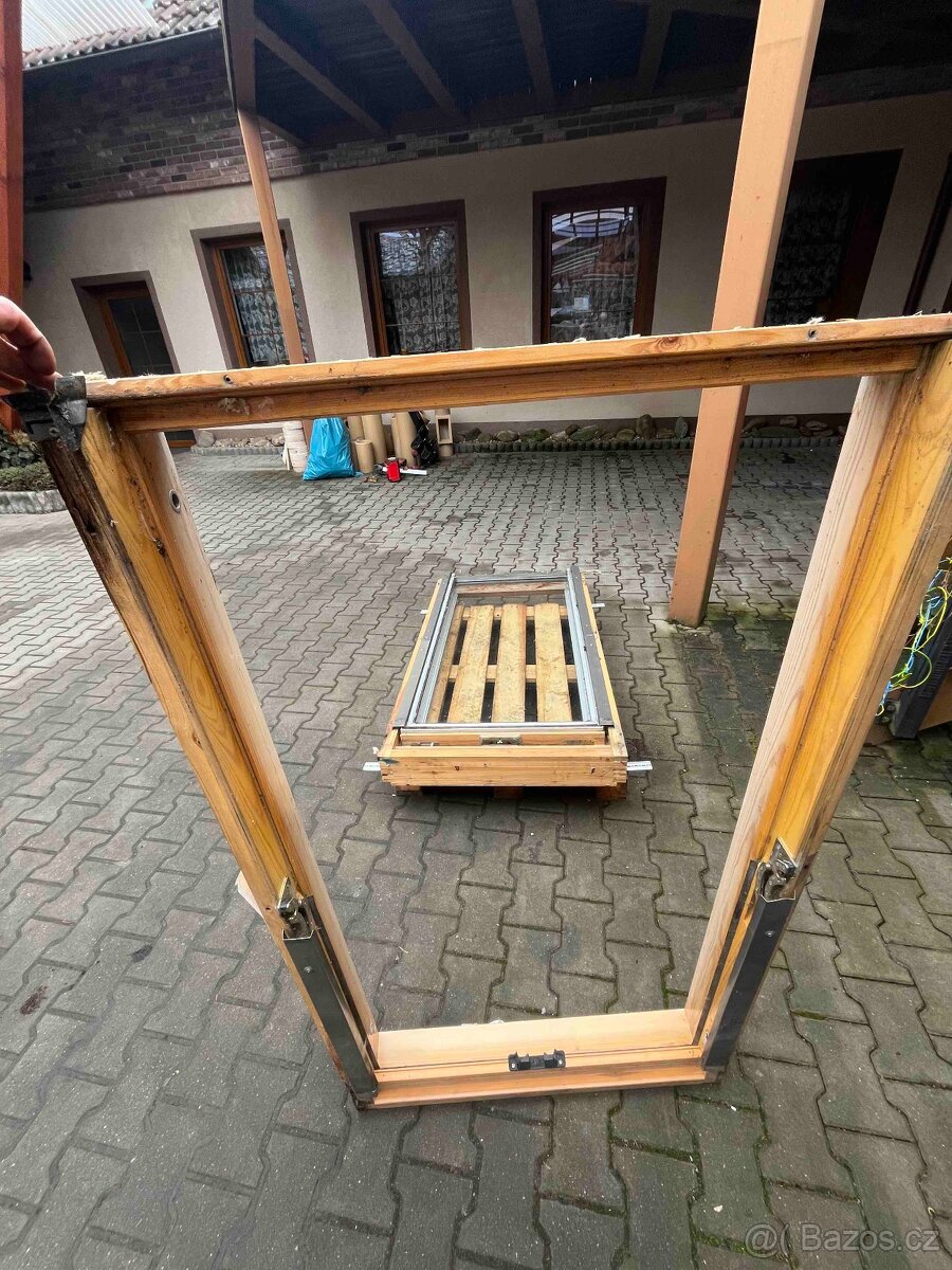 Velux 2x o rozměru 78140 - 3