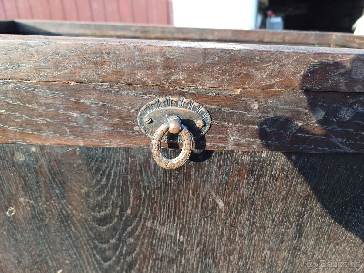 Starožitný servírovací stolek - 3