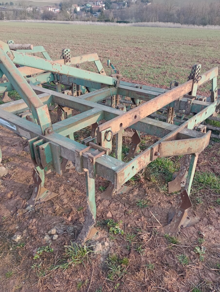 Podmitač Roudnice radličkový záběr 2,5m - 3