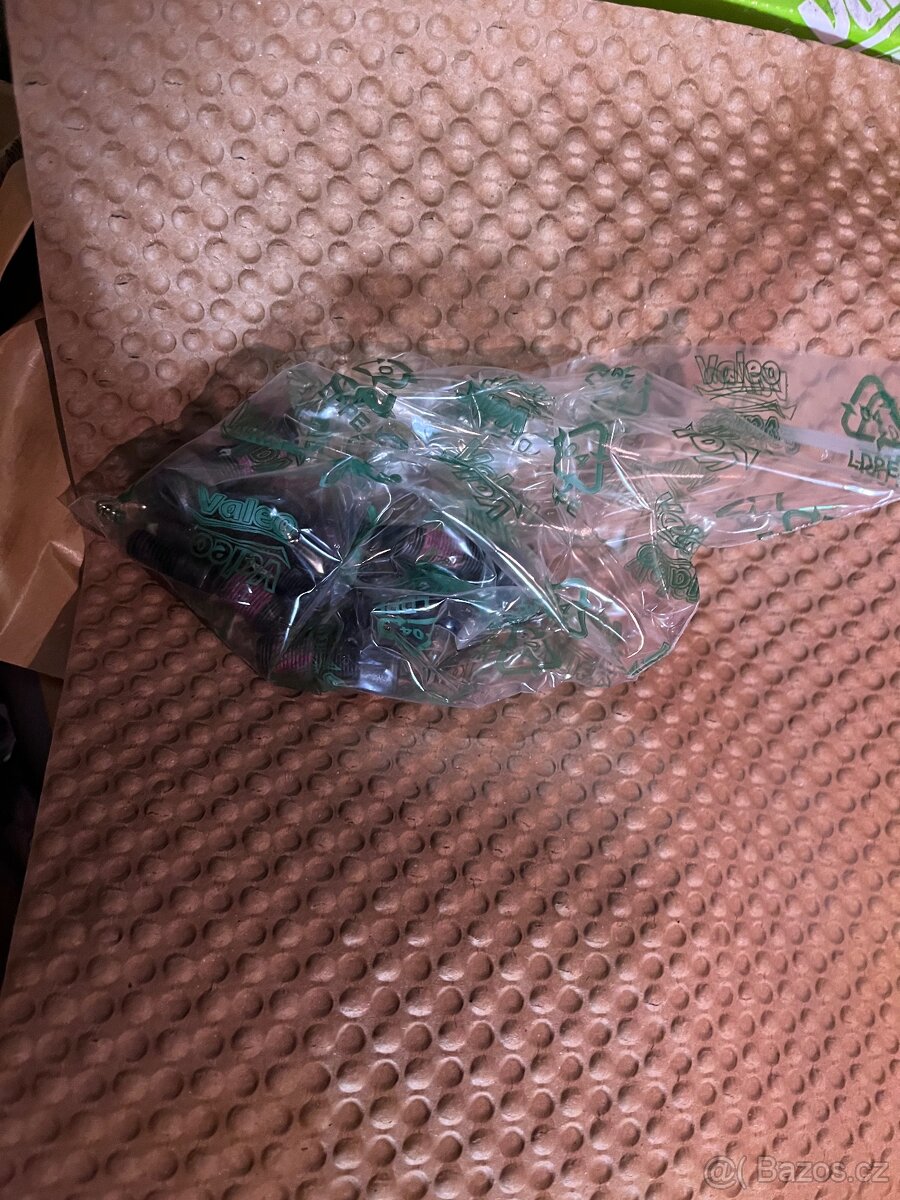 Spojková sada DMF + CSC VALEO 837947 - 3