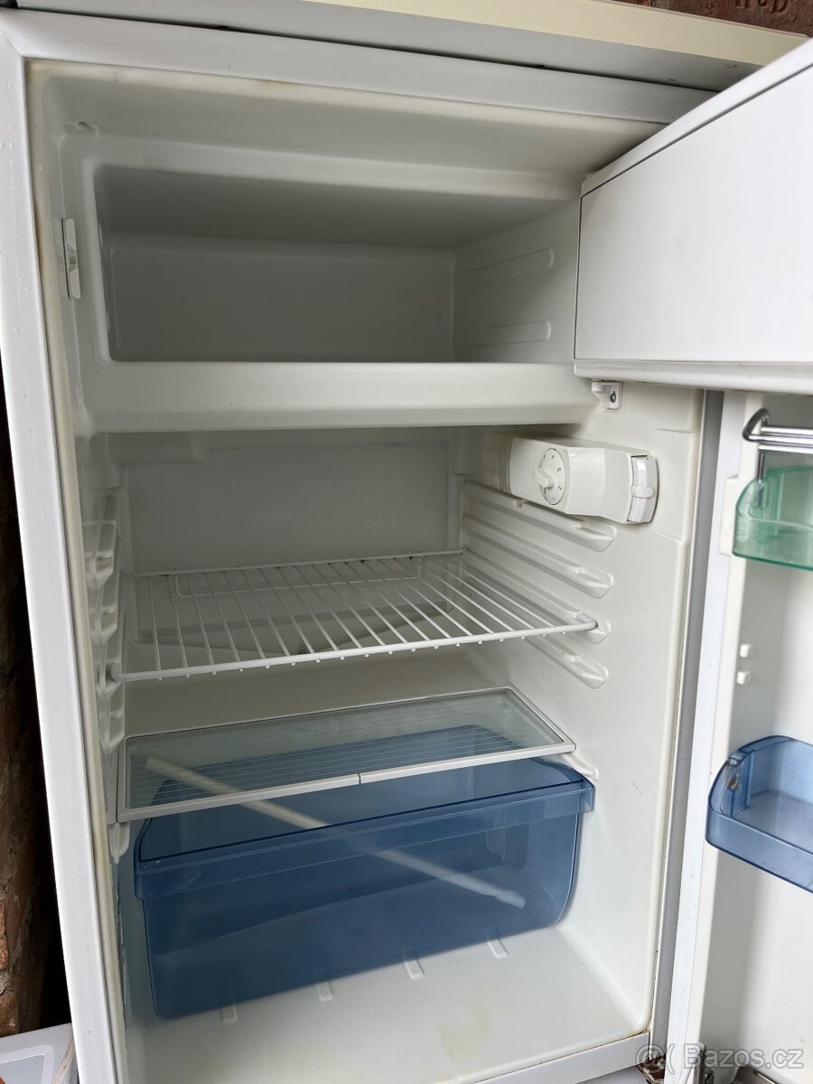 Malé lednice s mrazákem - 3
