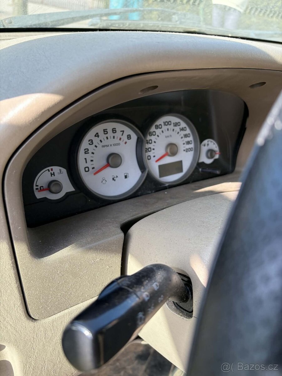 Ford Maverick - na náhradní díly - 3