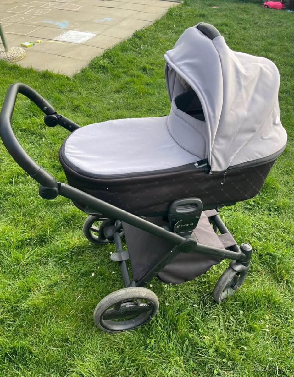 Kombinovaný kočárek 2v1 Invictus - 3