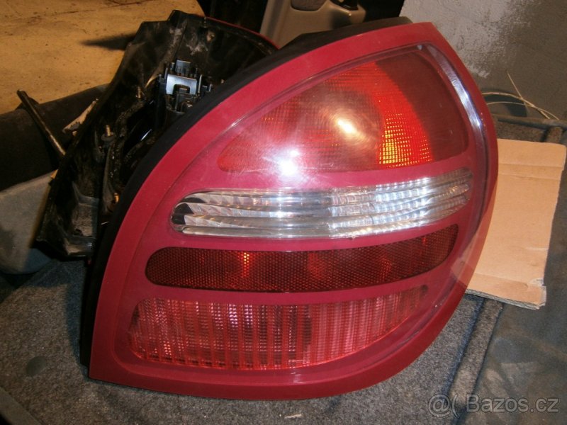 NISSAN ALMERA N16 hatchback (2000-2002) ===ZADNÍ SVĚTLA=== - 3