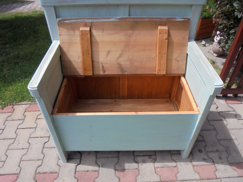 Lavice s úložným prostorem - 3