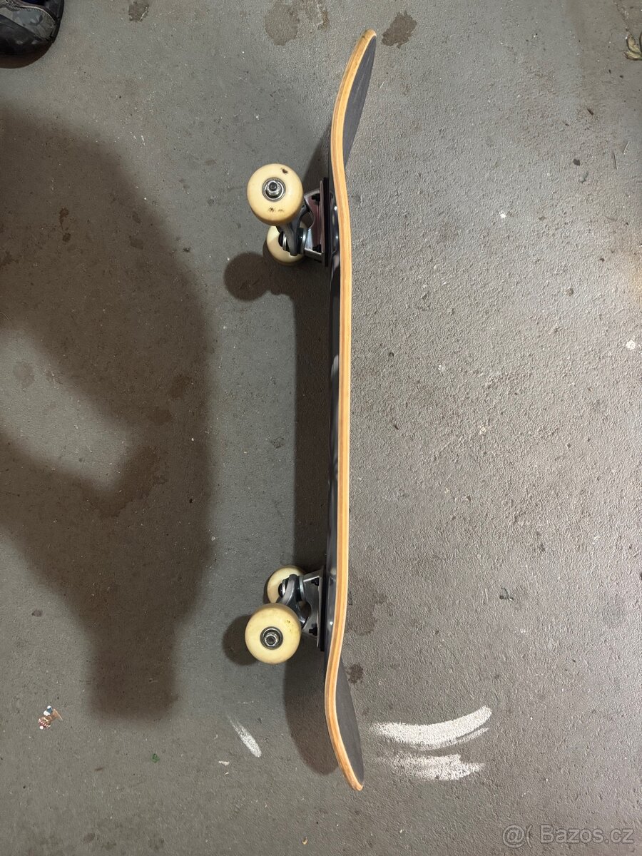 Skateboard - 3