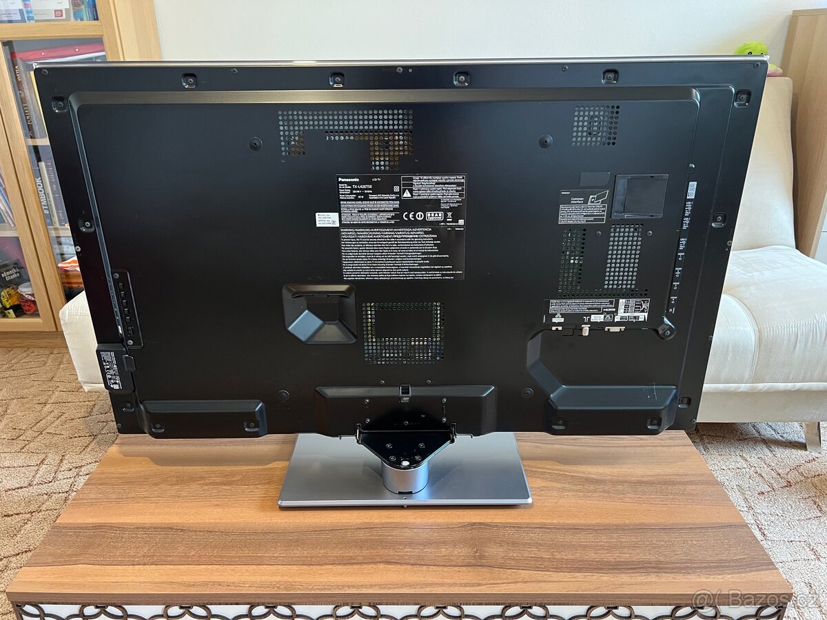 TV Panasonic TX-L42ET5E - 3