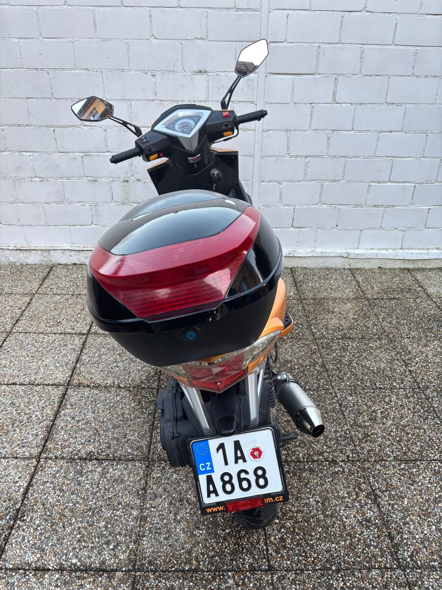 Prodám skútr Jiajue Amante Victoria 125cc - 3