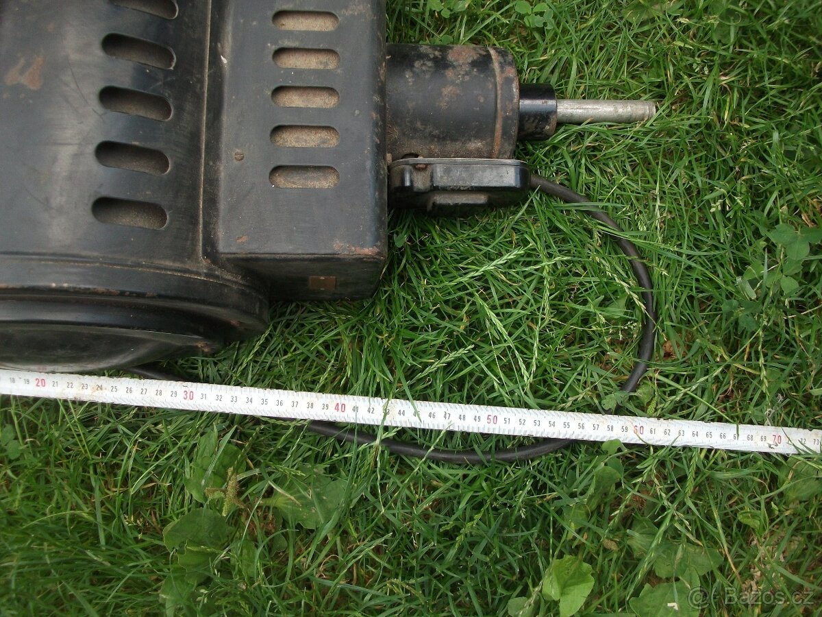 Filmový reflektor - 3