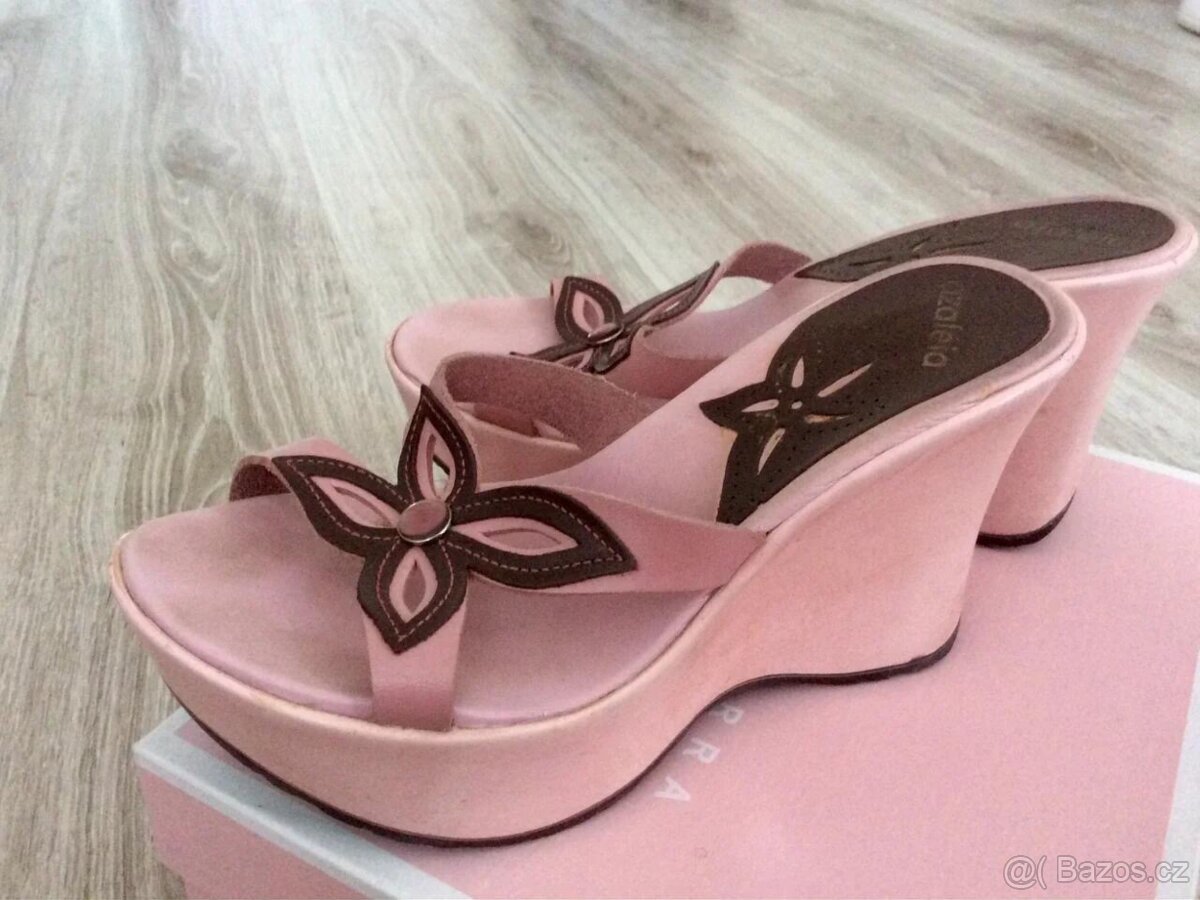 Dámské boty na klínku, vel.38 - 3