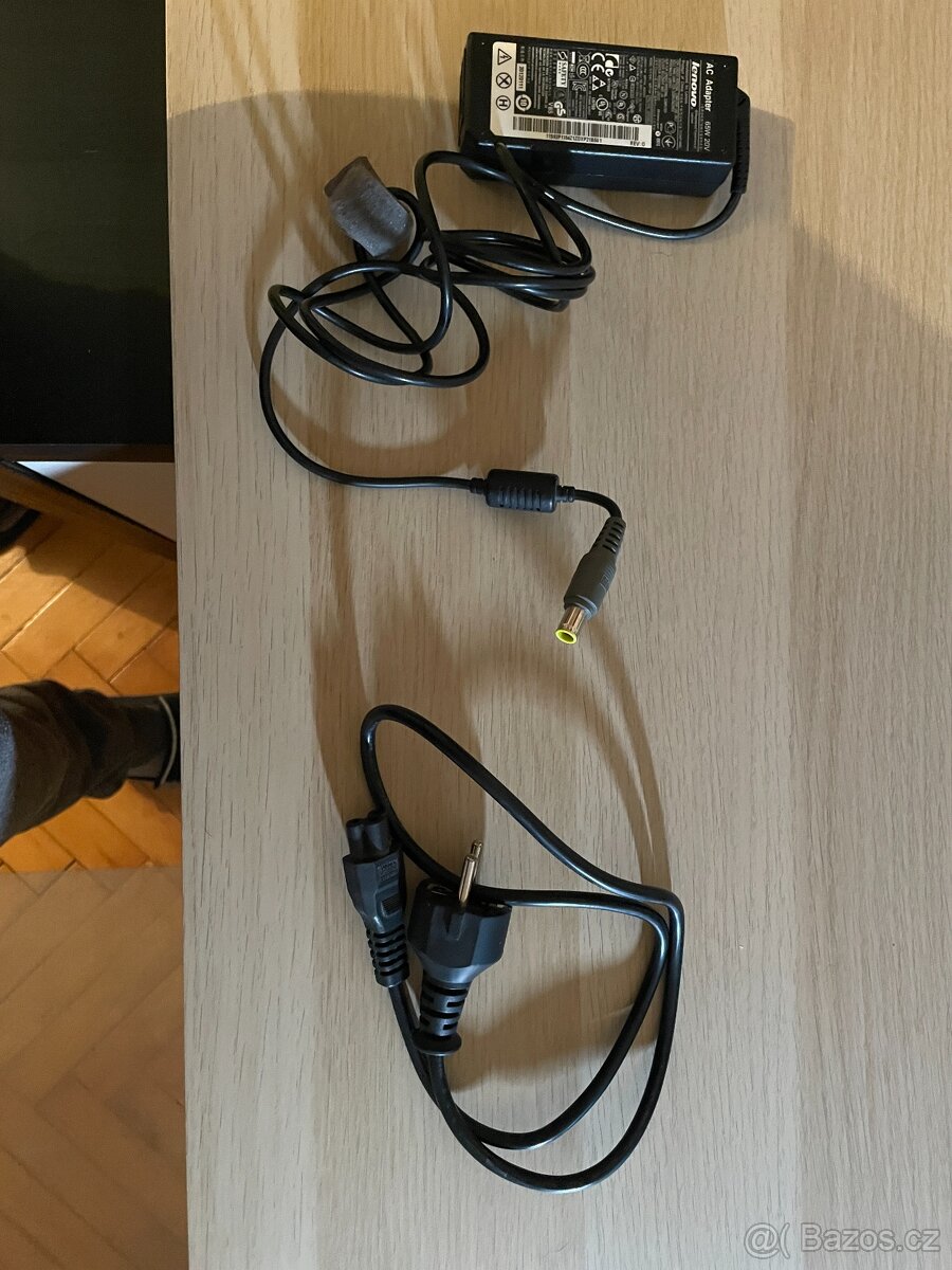 Nabíječka Lenovo 65W 20V - 3