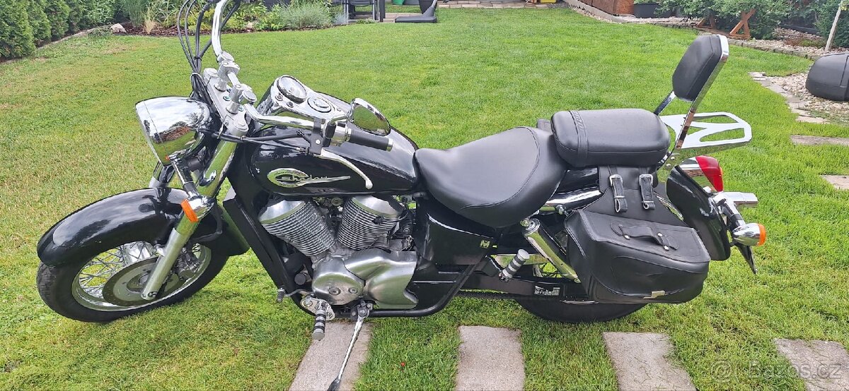 Honda shadow 750c - 3
