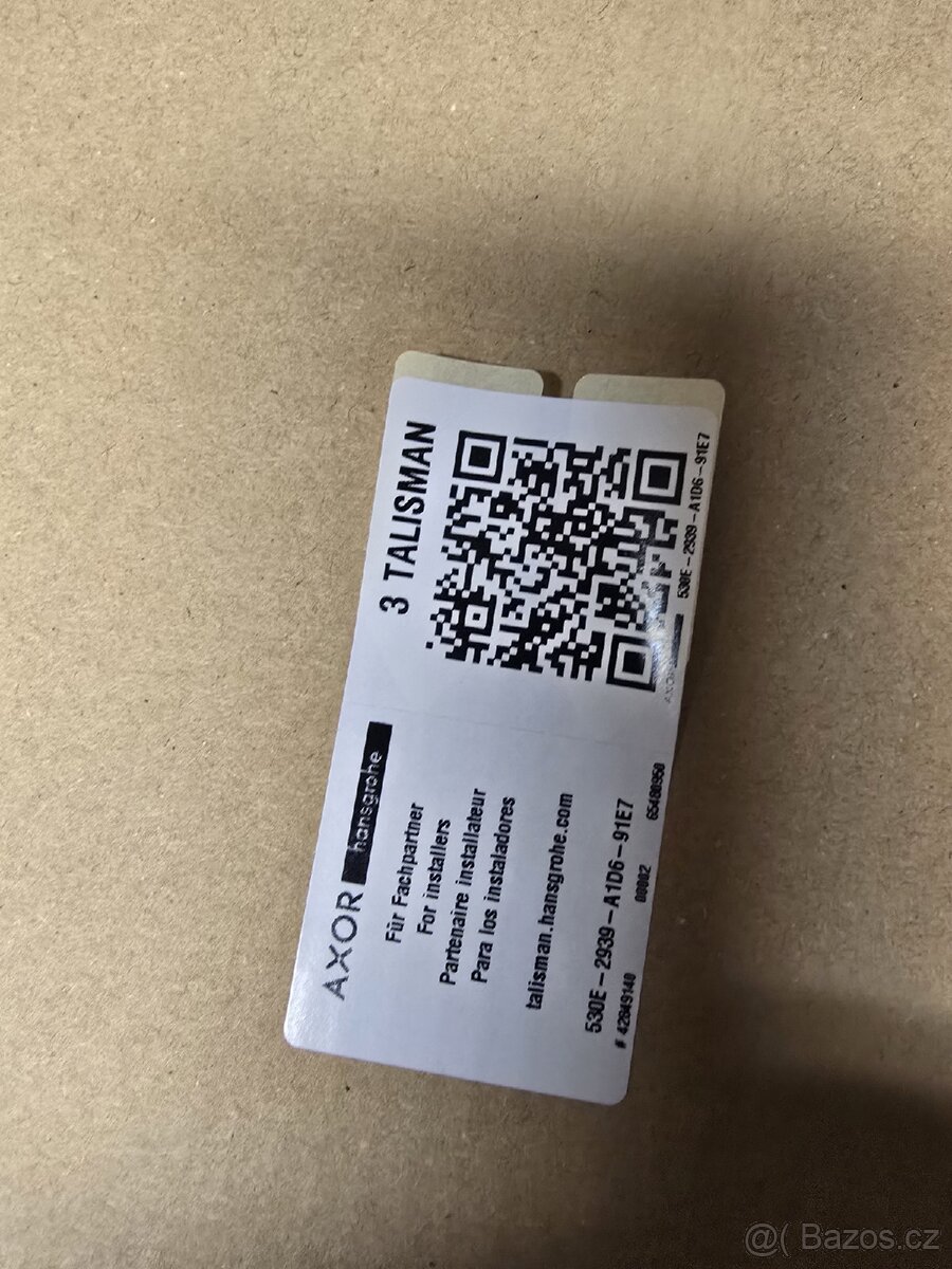 Nástěnné kosmetické zrcátko - 3